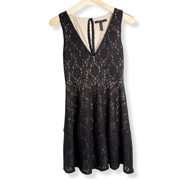 🖤 BCBGMAXAZRIA Black Lace Cocktail Dress SIZE SMALL - Picture 1 of 7